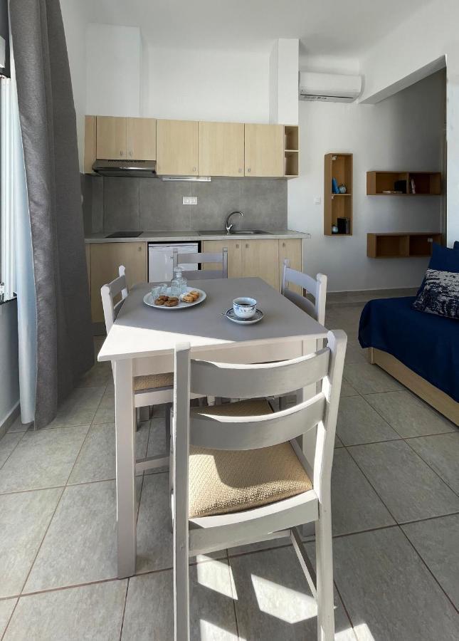 Vista Mare Apartment Koutsouras Exterior photo